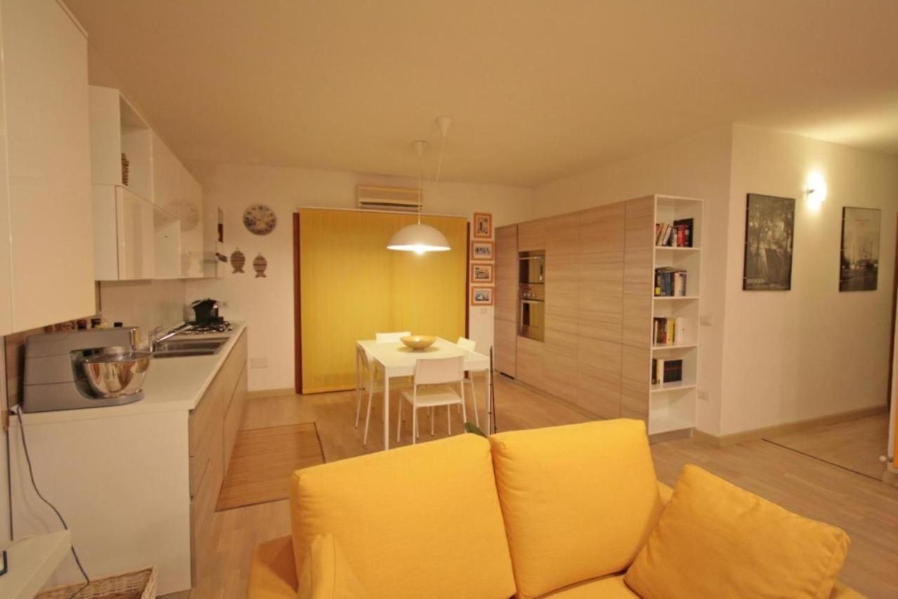 Comodo Casa Razzoli Palau